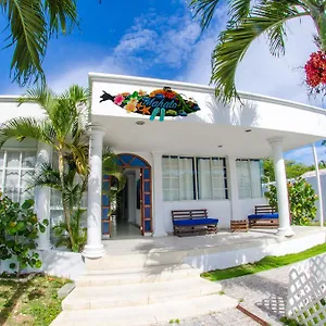 3* Bed & Breakfast Mahalo House - Tu Casa En Isla -